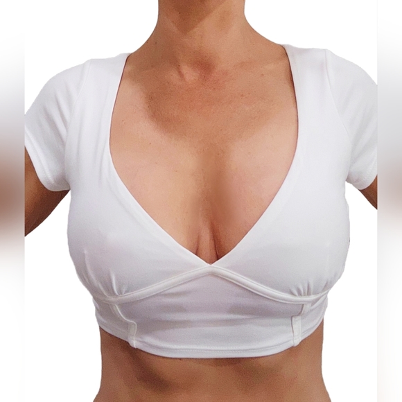 Size S Windsor Keeping Knit Chic Ribbed Knit Crop Top White - Picture 2 of 6